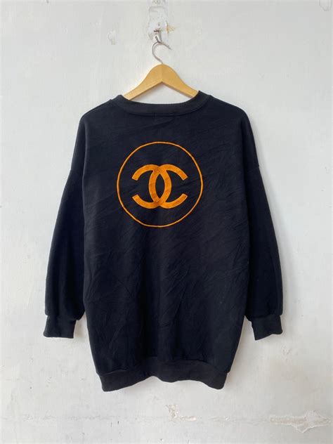 crewneck chanel